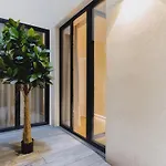 Large And Calm 2Br Apt With Ac & Patio
