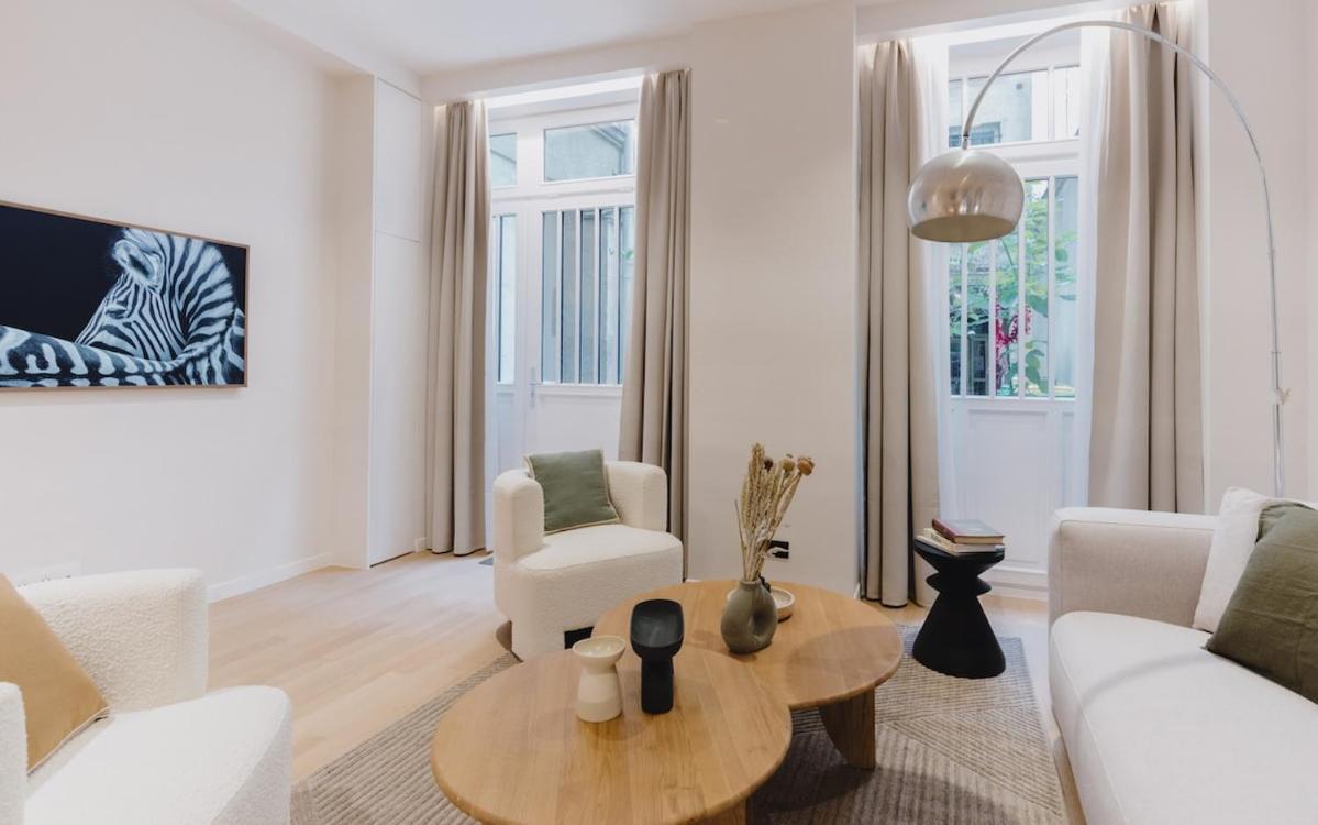 Large And Calm 2br With Ac & Patio Appartement *