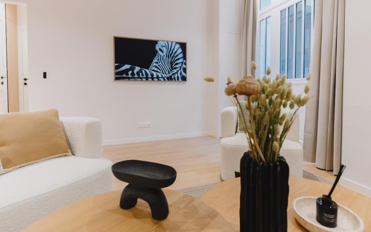 Large And Calm 2br With Ac & Patio Parijs
