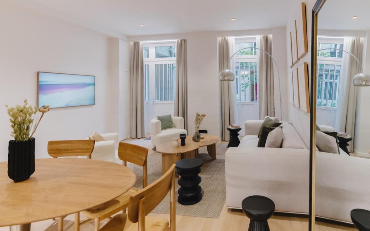 Large And Calm 2br With Ac & Patio *